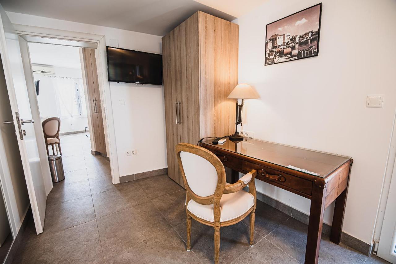 Downtown Luxury Apartments With Hot Tub Водице Экстерьер фото